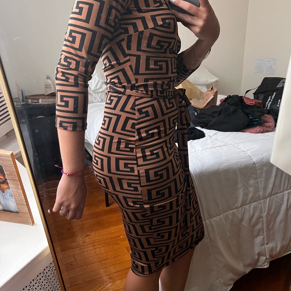 Brown dress